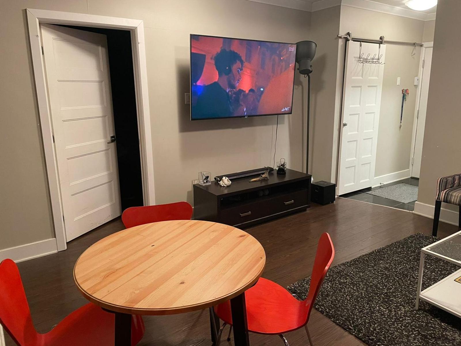 Cozy In The Heart Of Downtown Apartamento *
